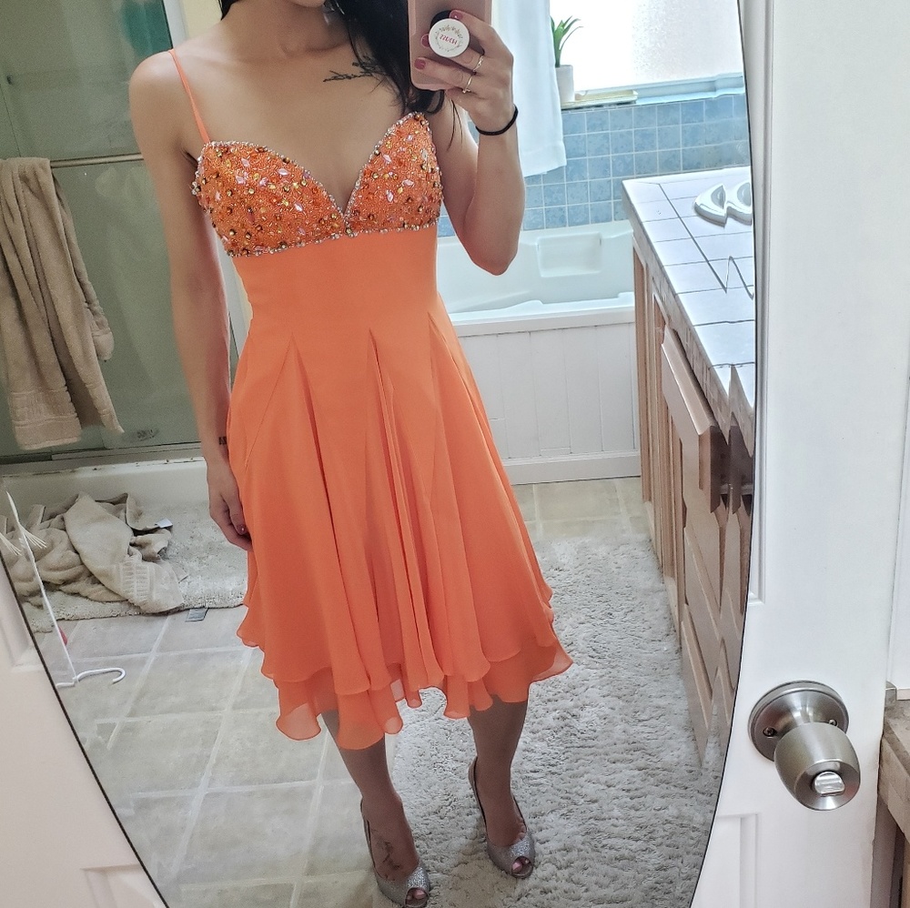 Gorgeous bright orange party dress NWT - Picture 6 of 8